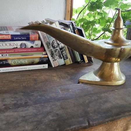 Castle Cottage Bed & Breakfast بيلوغرادتشيك المظهر الخارجي الصورة