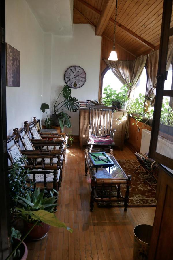 Castle Cottage Bed & Breakfast بيلوغرادتشيك المظهر الخارجي الصورة