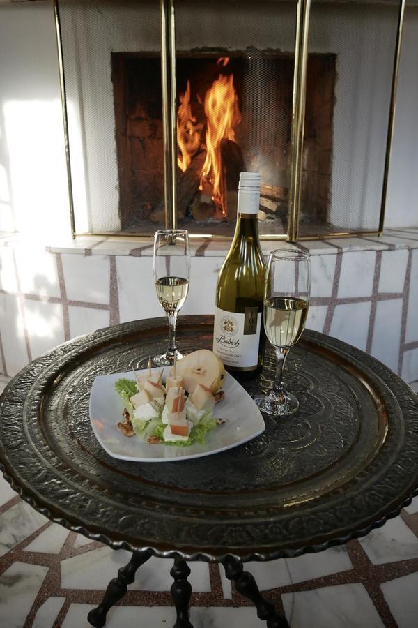 Castle Cottage Bed & Breakfast بيلوغرادتشيك المظهر الخارجي الصورة