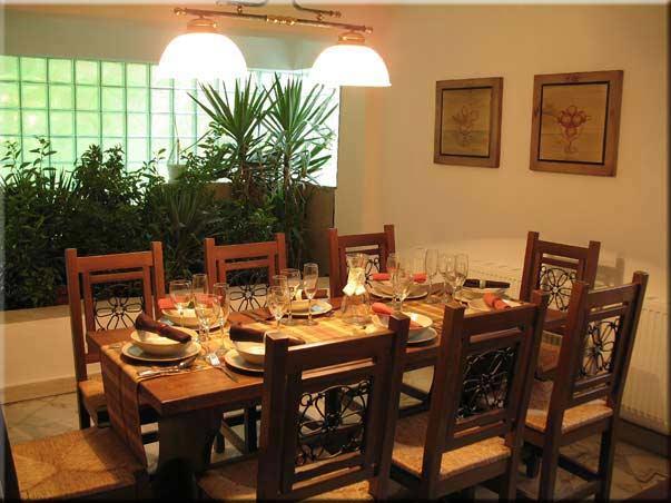 Castle Cottage Bed & Breakfast بيلوغرادتشيك المظهر الخارجي الصورة